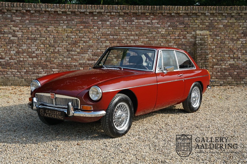 MG BGT 1974