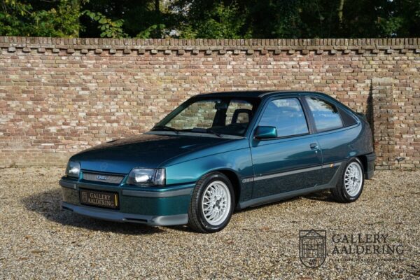 Opel Kadett 2.0 GSI 1990