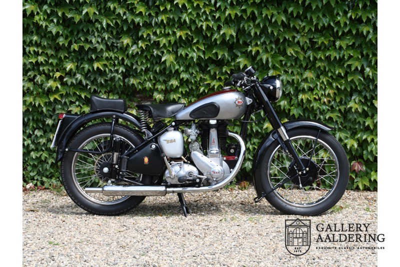 BSA B 31 1952