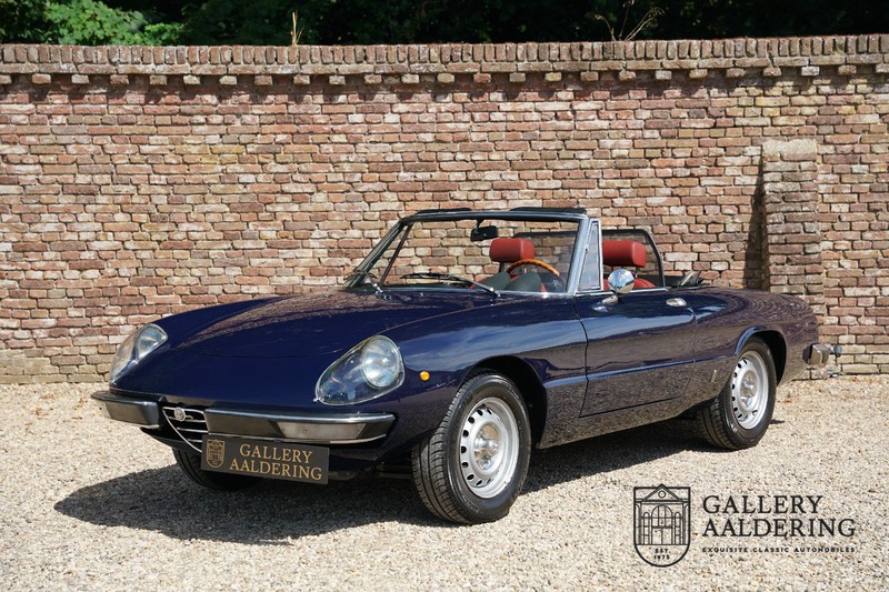Alfa Romeo 2000 Spider Veloce 1974
