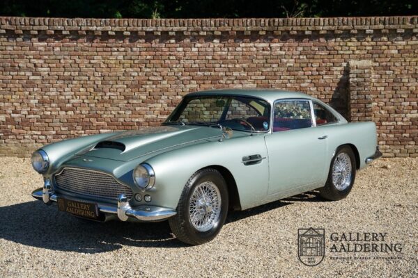 Aston Martin DB4 1960