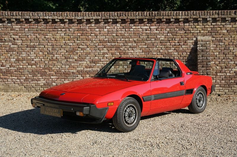 Fiat X 1/9 Only 9.405 kilometres from new!!! 1992
