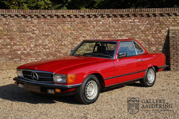 Mercedes-Benz 280SL 1984 - цена: + XNUMX руб.