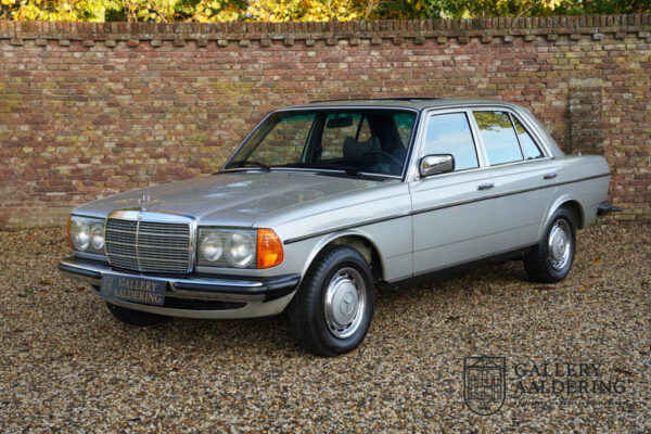 Mercedes-Benz 300D ¡Solo 17.000 km! 1977