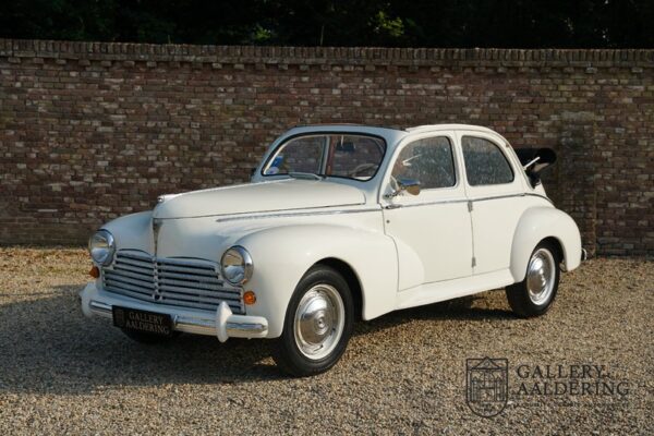 Peugeot 203 DECOUVRABLE 1950