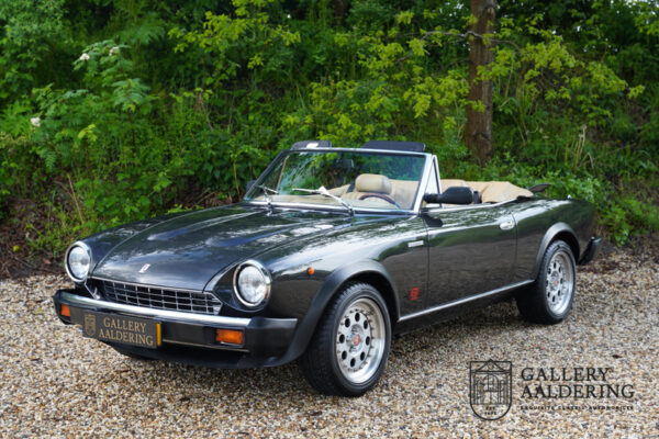 Fiat 124 Spider Volumex Pininfarina 1984