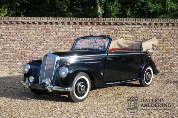 Mercedes-Benz W187 220 B 1951