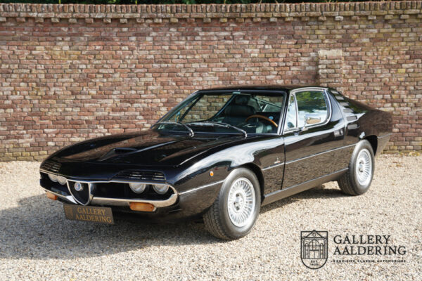 Alfa Romeo Montreal 1975