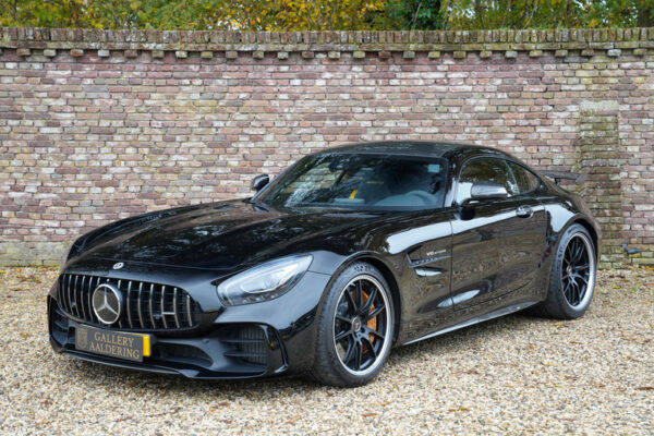 Mercedes-AMG GTR 2020
