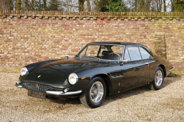 Ferrari 500 superrápido 1964