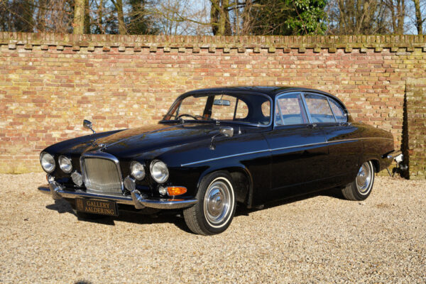 Jaguar Mark Ten Saloon 4.2 Litre 1966