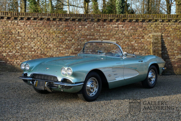 Corvette C1 Fuel Injection Convertible! 1961