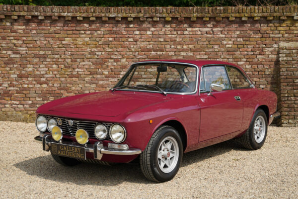 Alfa Romeo 2000 GTV Bertone Coupe 1971