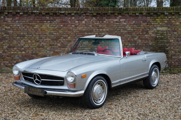 Mercedes-Benz SL 280 Pagode Manual gearbox 1969