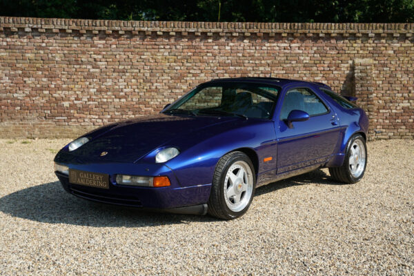Porsche 928 S4 1988