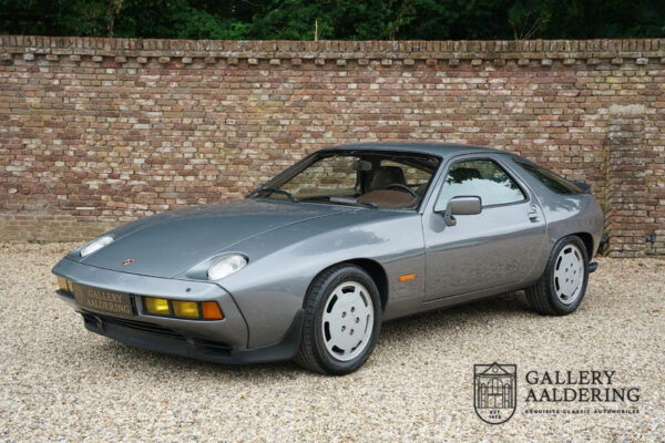 Porsche 928 S 1983