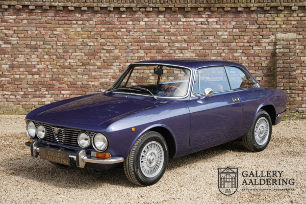 Alfa Romeo GTV 2000 Bertone Coupe 1974