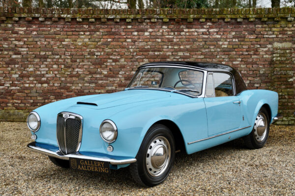 Lancia Aurelia B24S Cabriolet « équipée Nardi » 1959