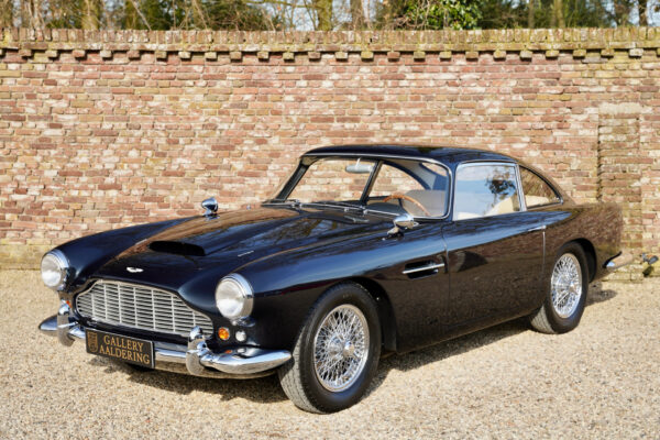 Aston Martin DB4 Series IV – Condizioni di restauro perfette! LHD 1961