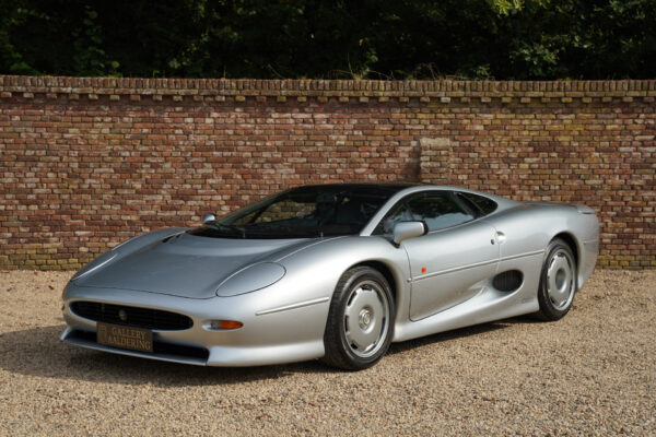 Jaguar XJ220 ONE OWNER, 7.500 KMS 1994