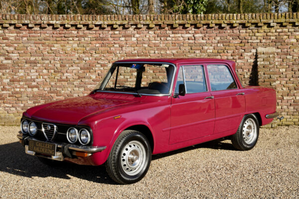 Alfa Romeo Giulia Nuova Super 1300 1977