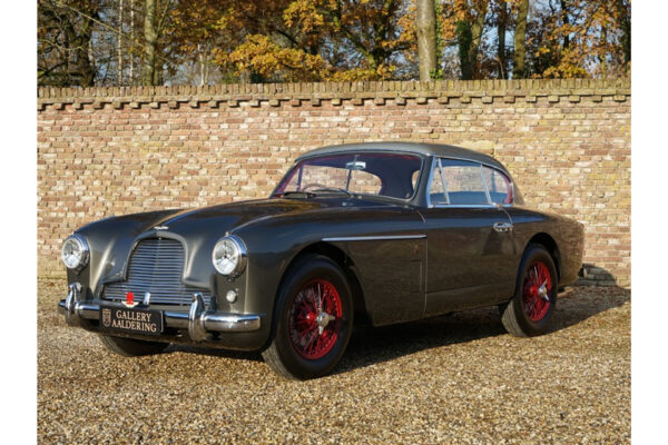Aston Martin DB 2/4 MK2 fixed head coupé By Tickford 1957