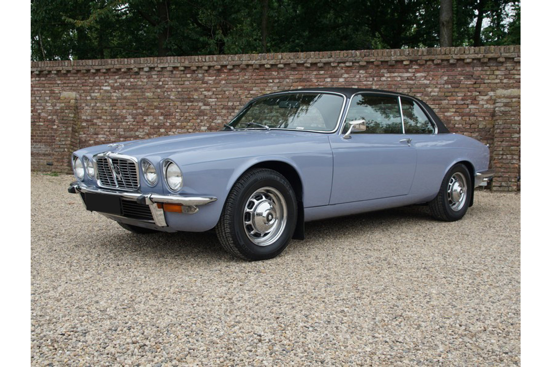 Jaguar XJ6 4.2 Coupé Serie 2 RHD 1975