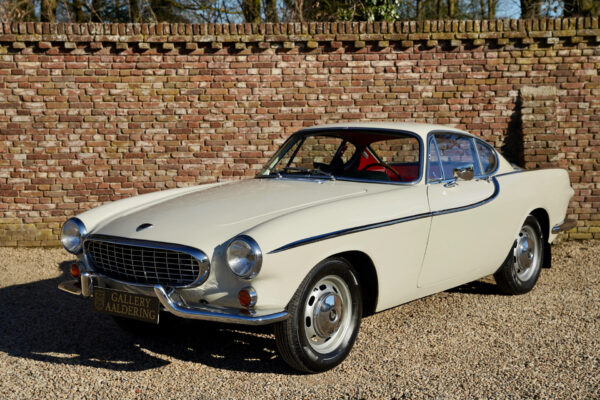 Volvo P1800 S “Overdrive” 1964