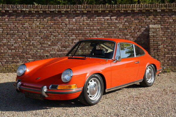 Porsche 911T 2.2 Coupe “original paint” 1971