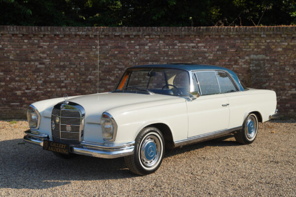 Mercedes-Benz 280 SE COUPE 1968