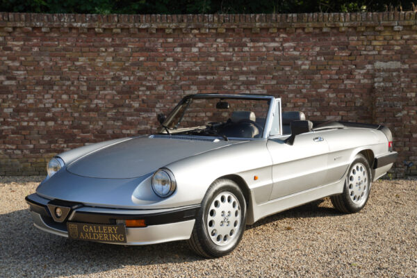 Alfa Romeo Spider 2.0 QV “29.400 kilometers” 1987