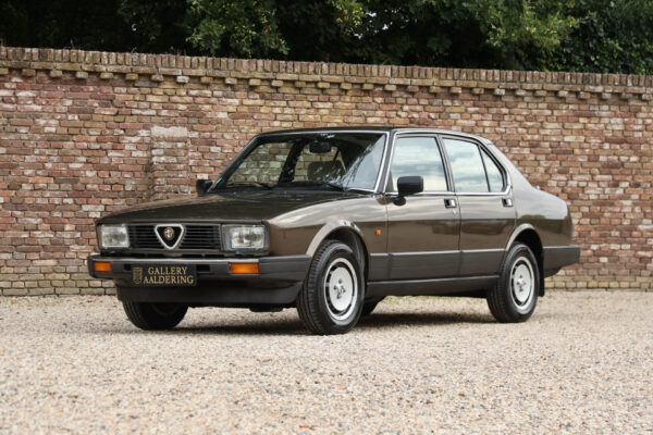 Alfa Romeo Alfetta 2.0 “51.000 kilometers” 1984