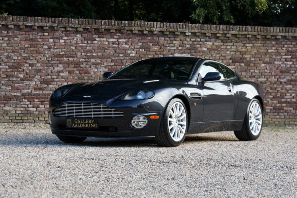 Aston Martin Vanquish 5.9 V12 “11.800 Miles” 2003
