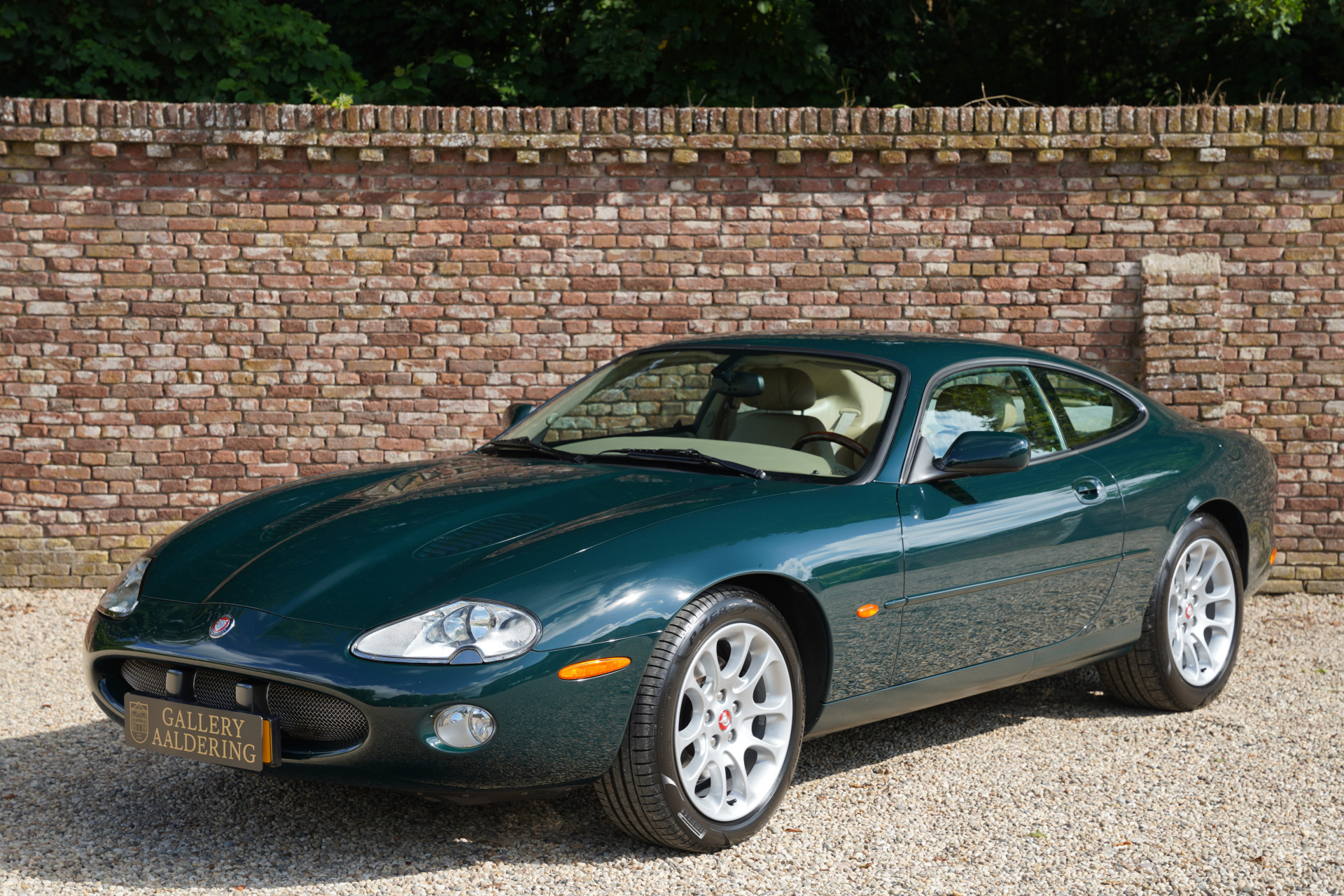 Jaguar XKR “69.000 kilometers” 2001