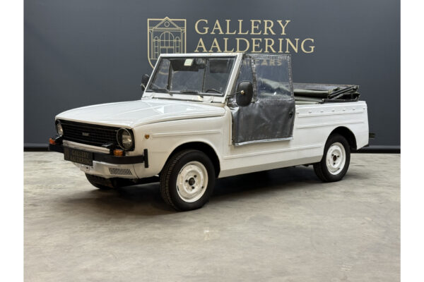 DAF 66 YA Koerier Trade-in Car 1974