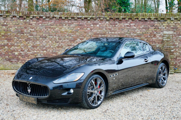 Maserati Granturismo 4.7 S 2010