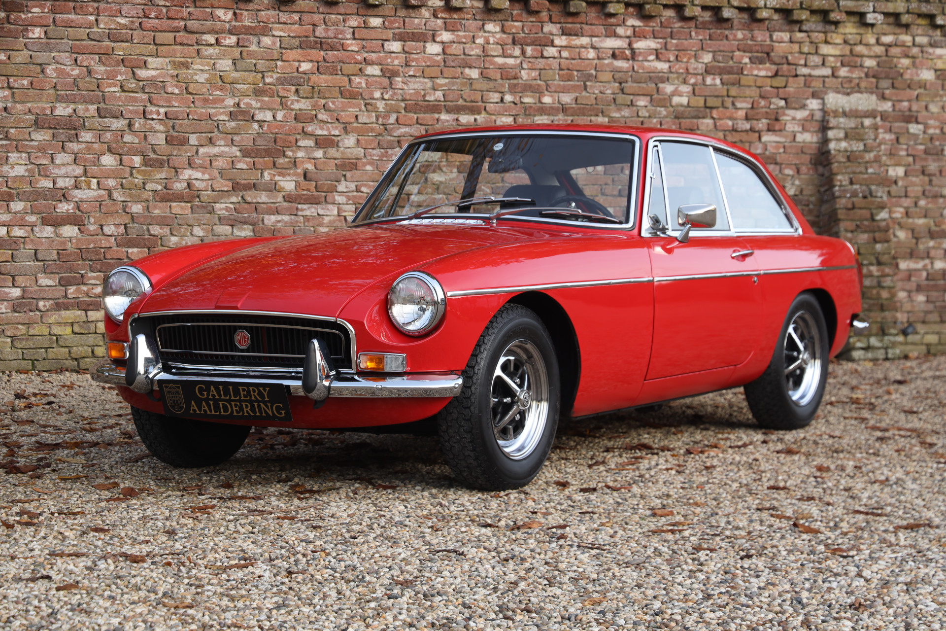 MG B GT MkII Overdrive “Switzerland” (VAT car) PRICE INCL. VAT! 1972