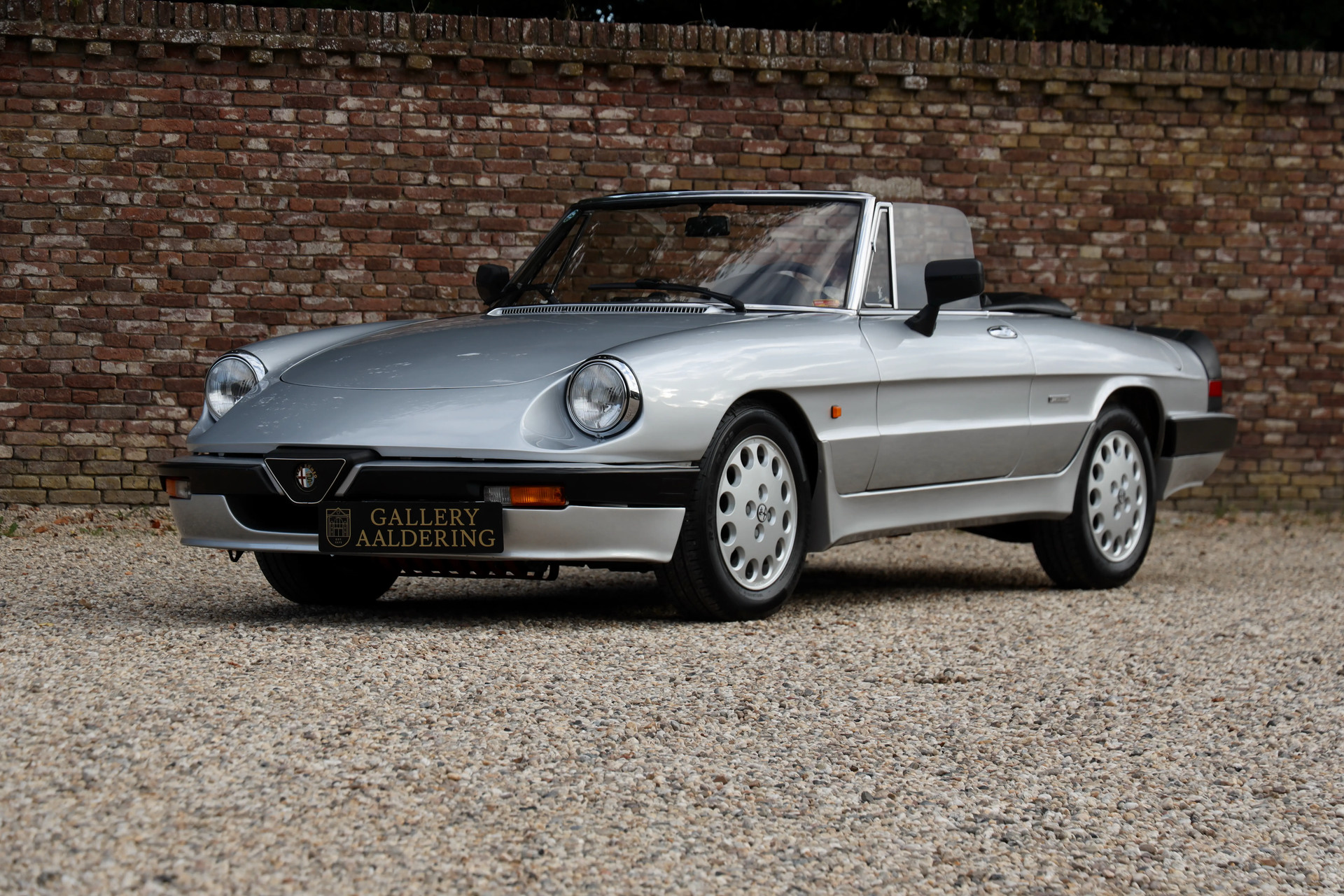 Alfa Romeo Spider 2.0 QV « Argento » 1988