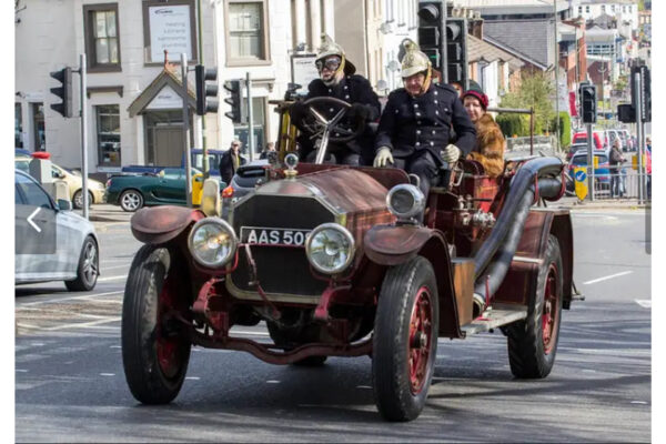 Amerikaanse LaFrance Type 75 Pompwagen “Ongerestaureerd en in werkende staat” 1919