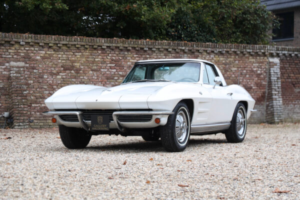 Corvette C2 Sting Ray Convertible “Eerste lak – Zeer origineel” 1964
