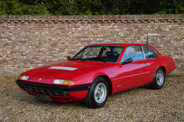 Ferrari 365 GT4 2+2 1974