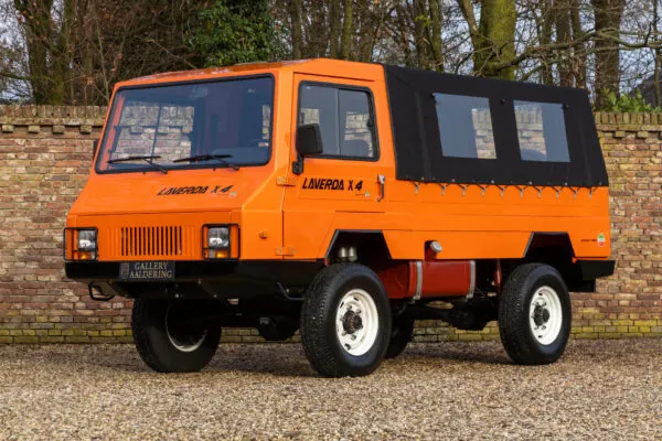 Laverda X4 “Civile – trasporto persone” 1985