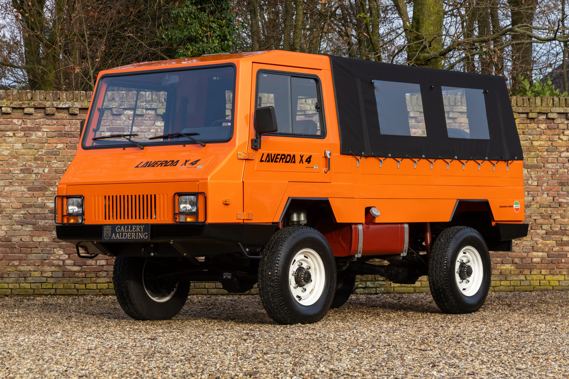 Laverda X4 “Civile – trasporto persone” 1985