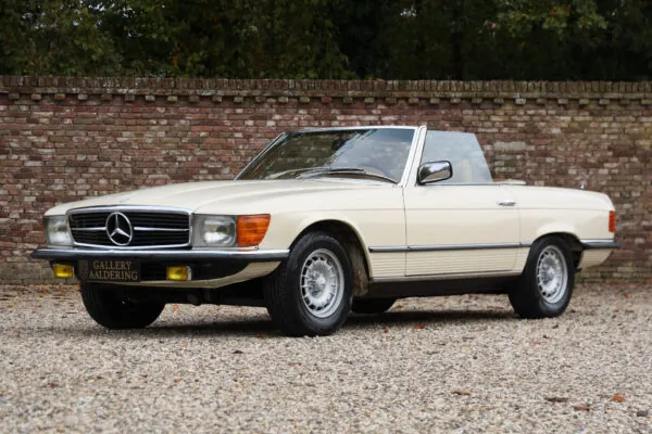 Mercedes Benz 280 SL “First lacquer” 1976