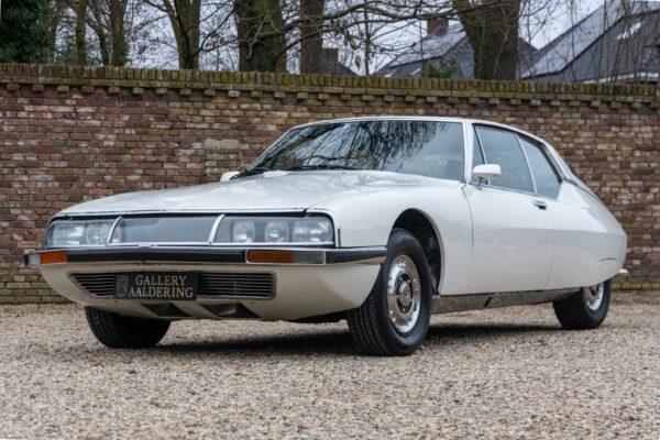Citroën SM “Blanc Meije” –  €32.500,- invested in 2023 1970