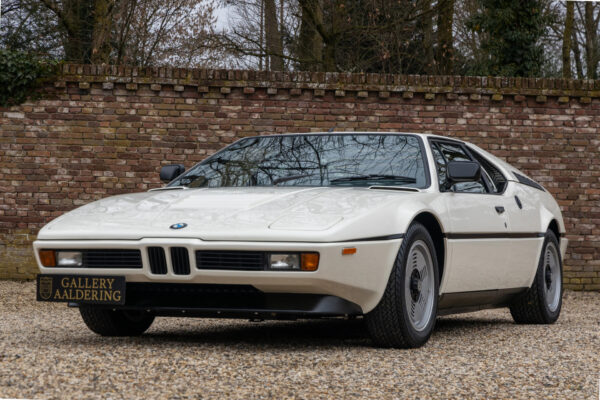 BMW M1 “The road legal homologation M1” 1982