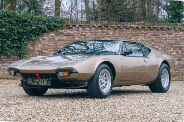 De Tomaso Pantera GTS rare Factory Sunroof!! “Restored to factory specifications” 1975