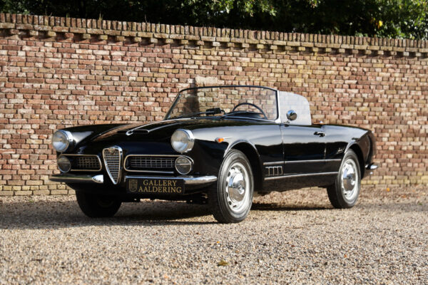Alfa Romeo 2000 Touring Spider 1961
