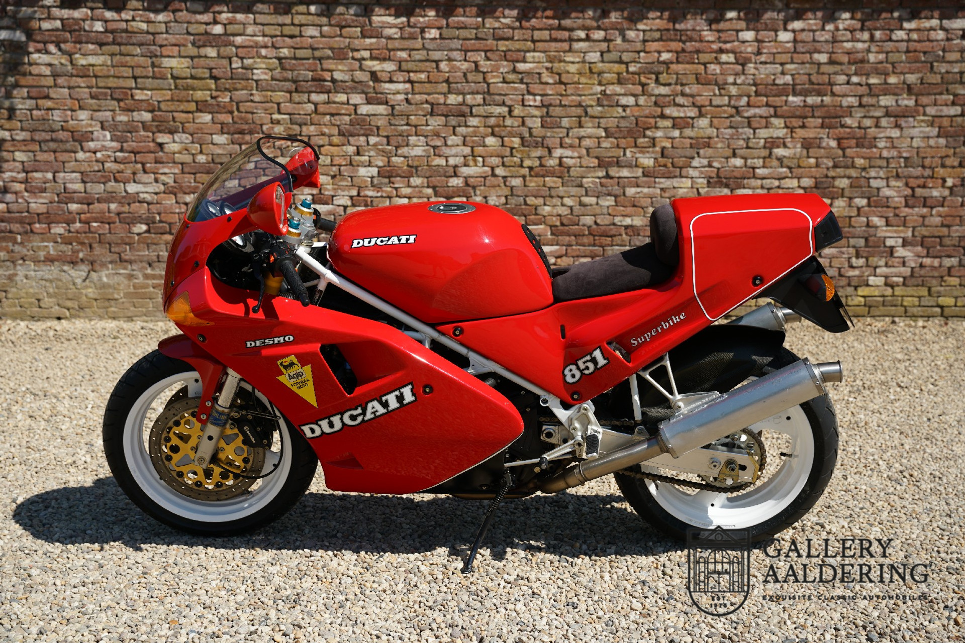 Ducati 851 Superbike SP2 avec seulement 285 km !!! 1990