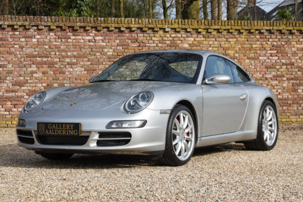 Porsche 997 Carrera S 3.8 Coupé “Six-speed manual gearbox” 2004